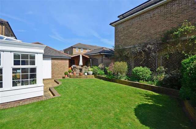  Image of 6 Bedroom Detached for sale at Kings Hill West Malling West Malling, ME19 4BP