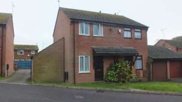  Image of 2 Bedroom Detached to rent at Mead Fields  Bridport, DT6 5RF