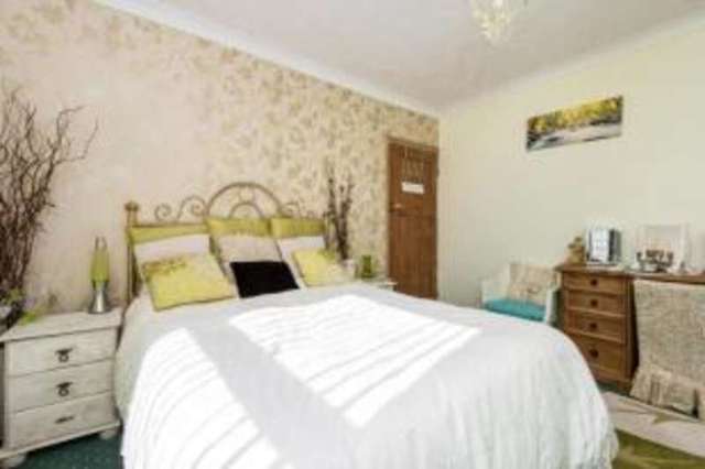  Image of 3 Bedroom Semi-Detached for sale at Norwich Norfolk Hellesdon, NR6 6LX
