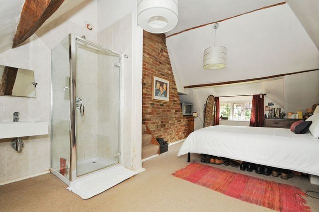  Image of 4 Bedroom Detached for sale at Paper Mill Lane  South Moreton, OX11 9AH