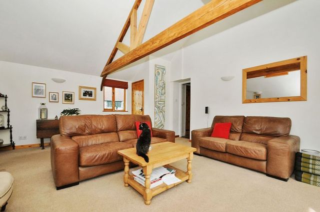  Image of 4 Bedroom Detached for sale at Paper Mill Lane  South Moreton, OX11 9AH