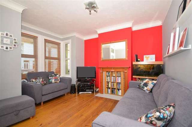 Image of 3 Bedroom Terraced for sale at Gillingham Kent Gillingham, ME7 5JE