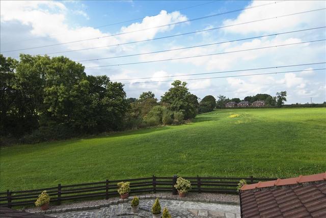  Image of 4 Bedroom Detached for sale at Runcorn Road Little Leigh Northwich, CW8 4RU