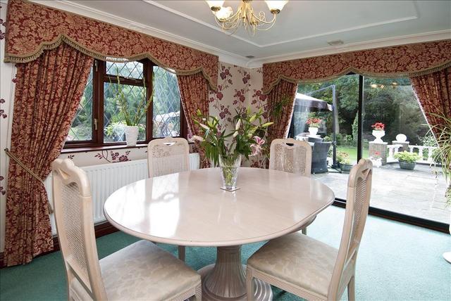  Image of 4 Bedroom Detached for sale at Runcorn Road Little Leigh Northwich, CW8 4RU