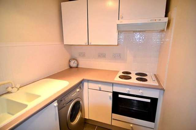  Image of 1 Bedroom Flat to rent at Seafire Court Mitchell Close Southampton, SO19 7SP