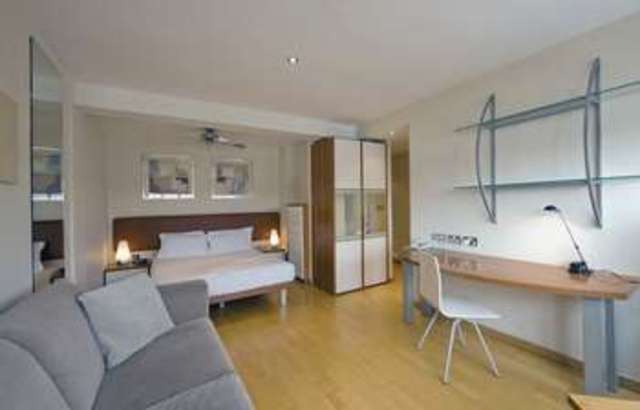  Image of Flat to rent at 2 Roland Gardens  London, SW7 3RU