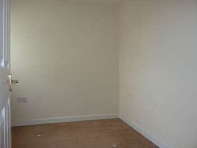  Image of 3 Bedroom Flat to rent at St Andrews Close  Shoeburyness, SS3 9DD