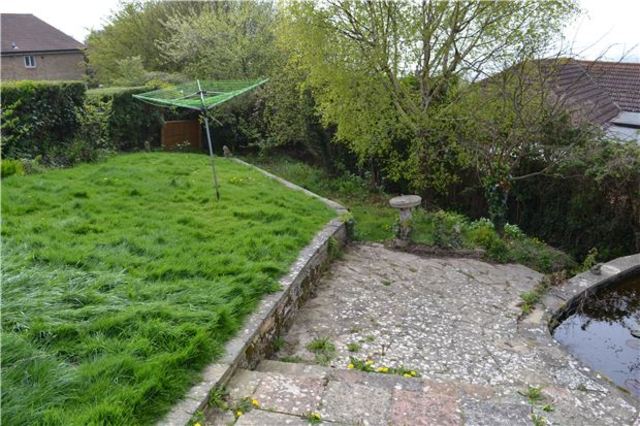  Image of 2 Bedroom Detached for sale at East Sussex, TN38 0PH