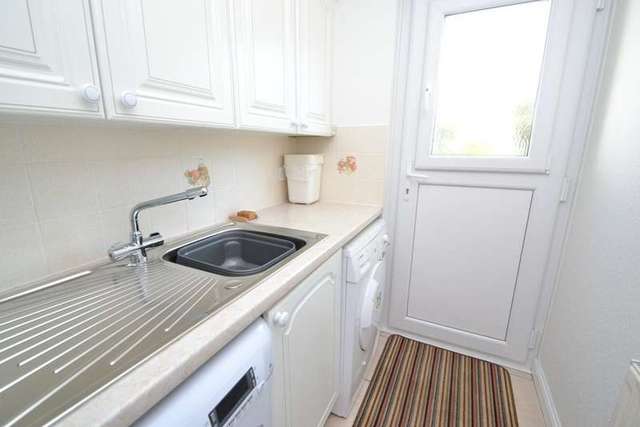  Image of 4 Bedroom Detached for sale at Verwood, BH31 6LA