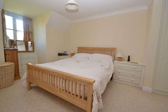  Image of 4 Bedroom Detached for sale at Verwood, BH31 6LA