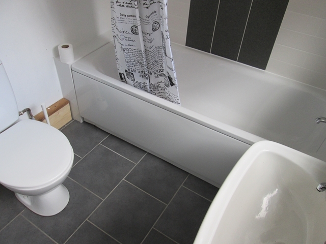  Image of 3 Bedroom Terraced to rent at Weston Lane Tysley Birmingham, B11 3RX