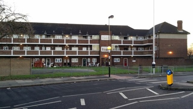 Aldborough Road North Redbridge 3 bedroom Flat to rent IG2