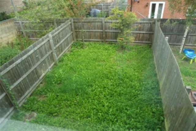  Image of 2 Bedroom Detached to rent at Nottingham, NG6 8HP