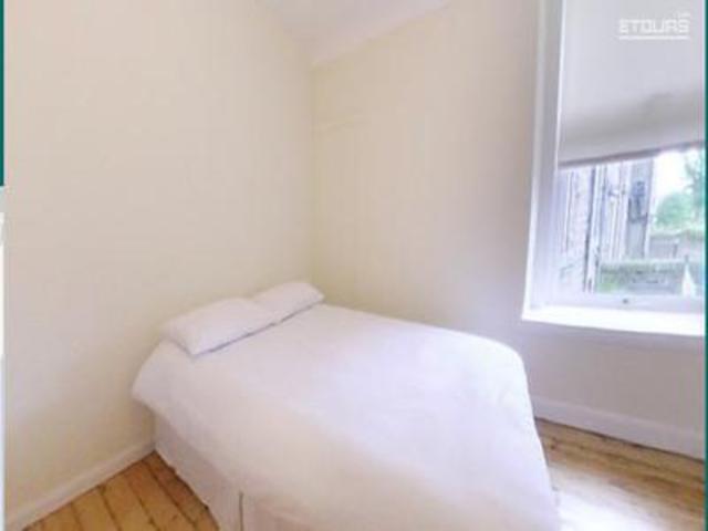  Image of 4 Bedroom Flat to rent at Dundee  Dundee, DD4 6NL