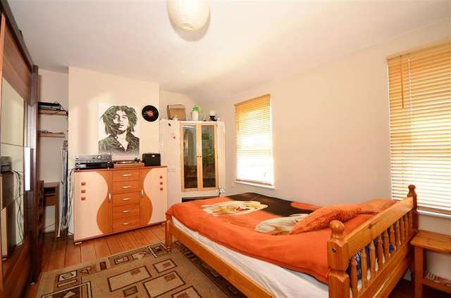  Image of 2 Bedroom Terraced for sale at Maidstone Kent Maidstone, ME15 6RZ