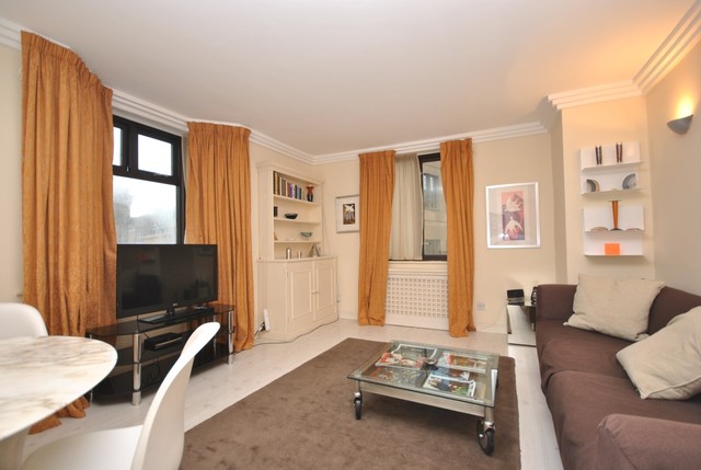 Image of 2 Bedroom Flat for sale at Bourdon Street  London, W1K 3PU