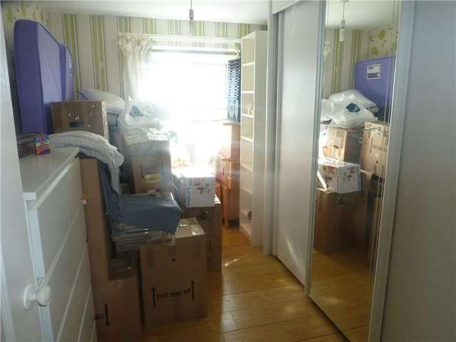  Image of 2 Bedroom Flat for sale at Leeds, LS9 7EX