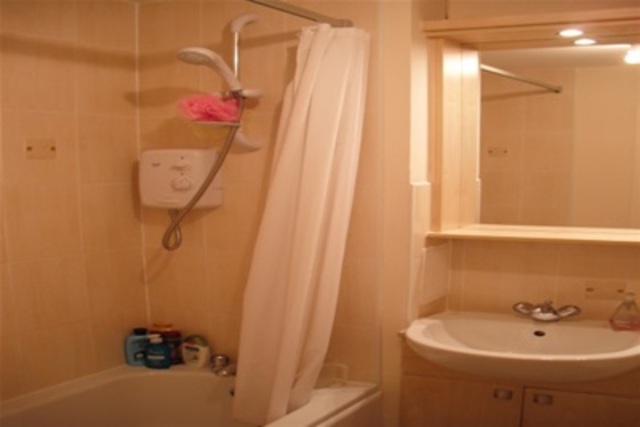  Image of 2 Bedroom Flat to rent at Stirling Town Stirling Stirling, FK9 5AF