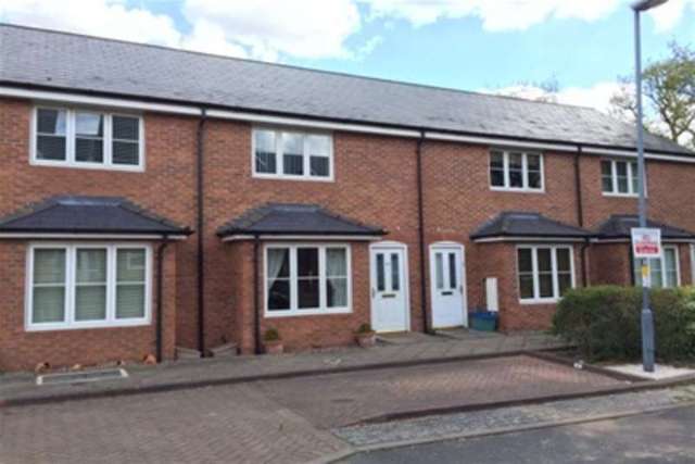  Image of 2 Bedroom Detached to rent at Birmingham, B27 6SU
