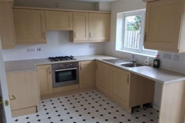  Image of 2 Bedroom Detached to rent at Birmingham, B27 6SU