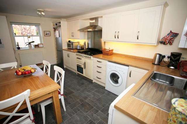  Image of 4 Bedroom Detached for sale at DEVIZES SN10 DEVIZES, SN10 3FB