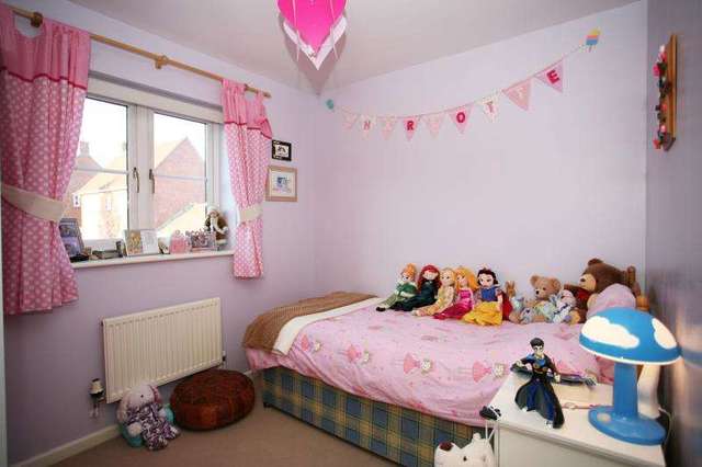  Image of 4 Bedroom Detached for sale at DEVIZES SN10 DEVIZES, SN10 3FB