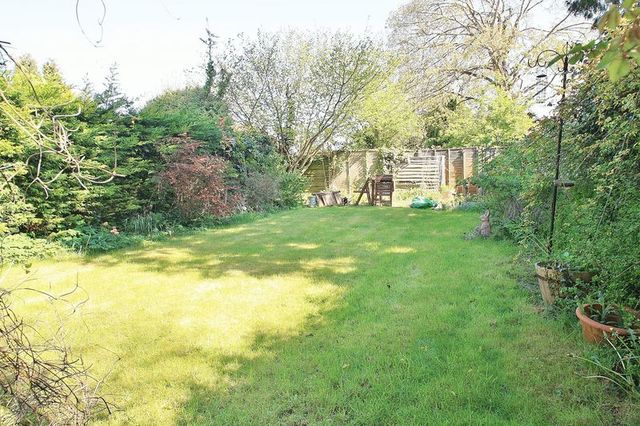  Image of 3 Bedroom Semi-Detached for sale at Cross Road Cholsey Wallingford, OX10 9PE