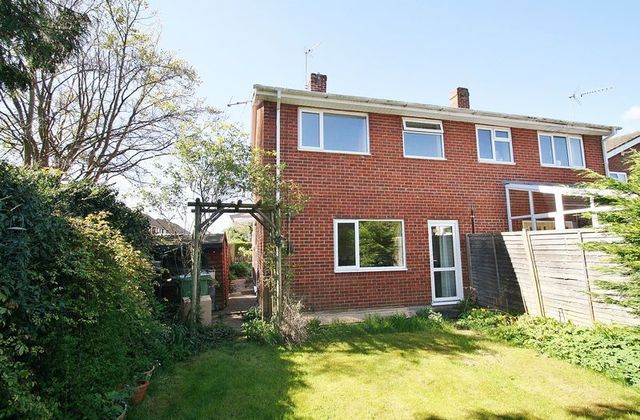  Image of 3 Bedroom Semi-Detached for sale at Cross Road Cholsey Wallingford, OX10 9PE