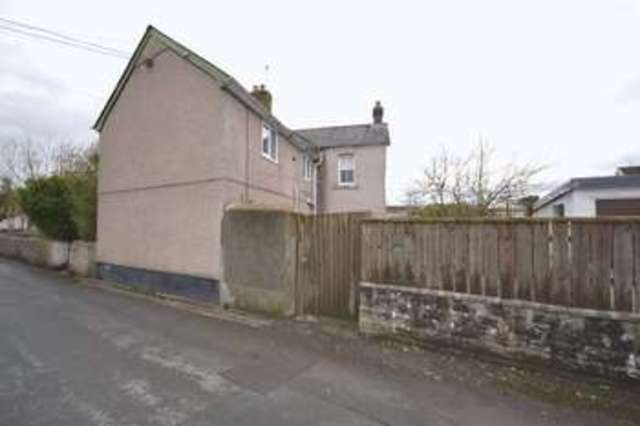  Image of 2 Bedroom Semi-Detached to rent at College View  Llandovery, SA20 0BD