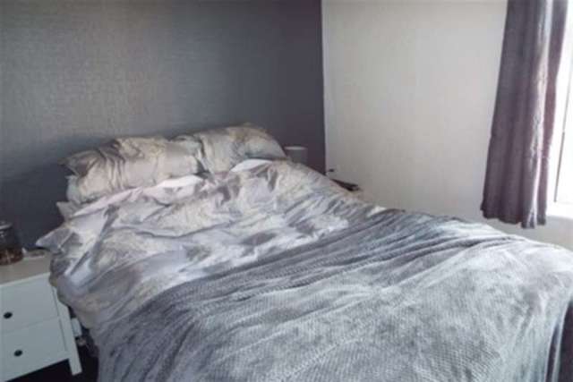  Image of 2 Bedroom Detached to rent at Stoke-on-Trent, ST1 3JA