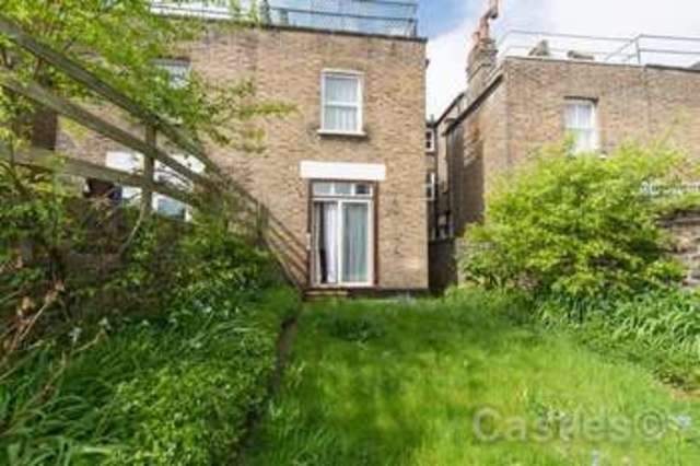  Image of 5 Bedroom Terraced for sale at Eade Road  London, N4 1DJ