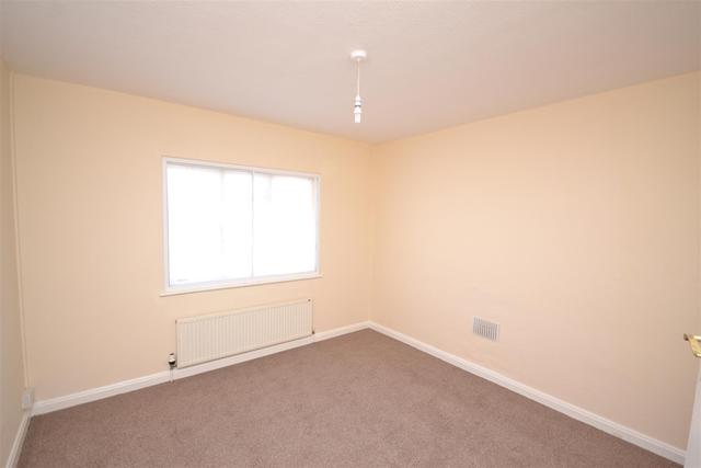  Image of 2 Bedroom Property to rent at East Finchley, N2 0RZ