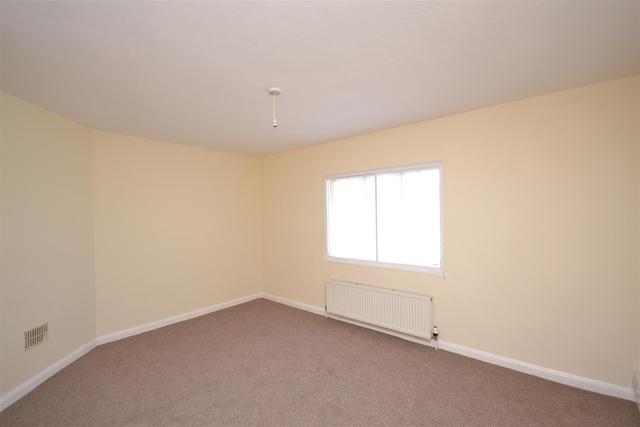  Image of 2 Bedroom Property to rent at East Finchley, N2 0RZ