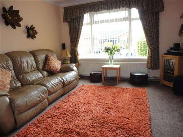  Image of 4 Bedroom Detached for sale at Caldicot, NP26 5FB