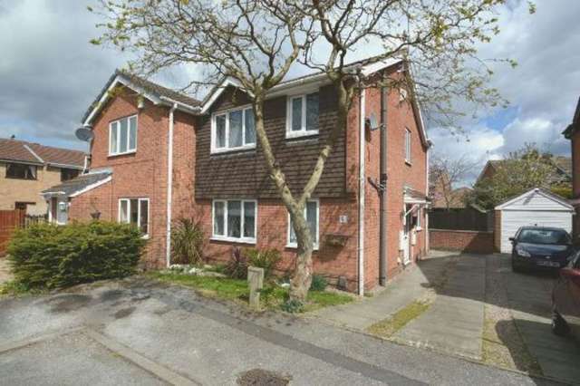  Image of 3 Bedroom Semi-Detached for sale at Farm Close  Long Eaton, NG10 1PL
