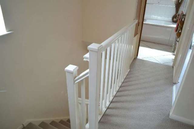  Image of 3 Bedroom Semi-Detached for sale at Farm Close  Long Eaton, NG10 1PL