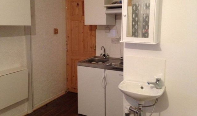  Image of Terraced to rent at GRAMER CLOSE  LEYTONSTONE, E11 4PF