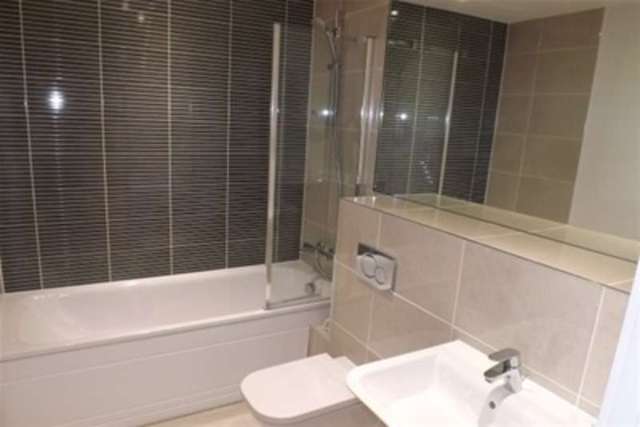  Image of 1 Bedroom Flat to rent at Bristol, BS1 5SW