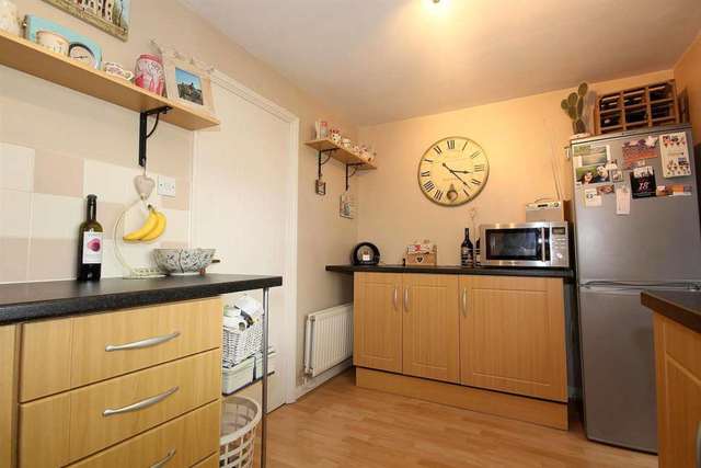 Image of 2 Bedroom Detached for sale at Laureate Way  Hemel Hempstead, HP1 3RL