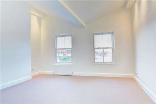  Image of 3 Bedroom Terraced for sale at Camberwell, SE5 9HR