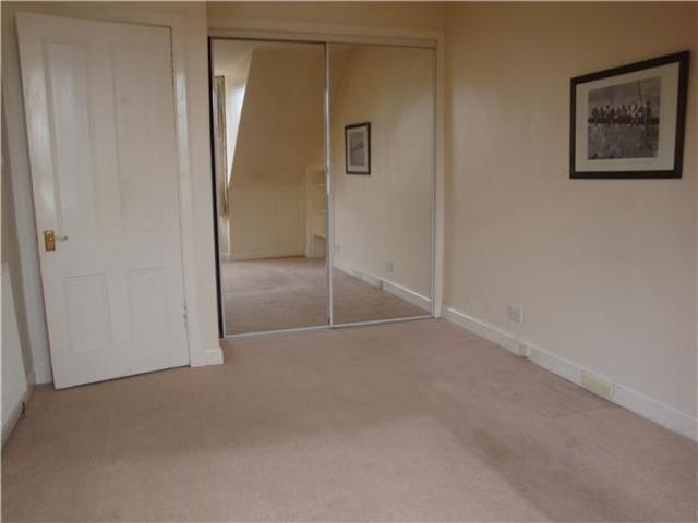  Image of 2 Bedroom Flat to rent at Dunfermline Fife Fife, KY12 8AF