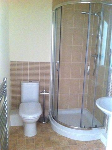  Image of 2 Bedroom Flat to rent at Glasgow Green Glasgow Glasgow, G40 1DN