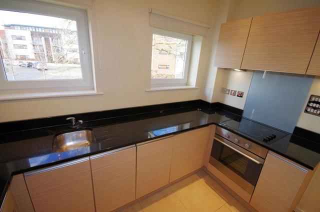  Image of 1 Bedroom Flat to rent at London, NW7 1ED