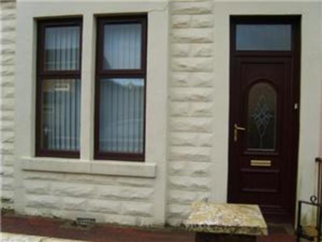  Image of 3 Bedroom Semi-Detached to rent at Cowdenbeath Fife Fife, KY4 9JP