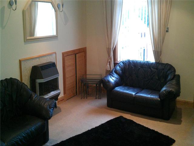  Image of 3 Bedroom Semi-Detached to rent at Cowdenbeath Fife Fife, KY4 9JP