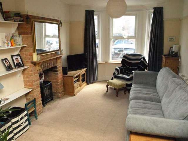  Image of 2 Bedroom Semi-Detached for sale at Peabody Road  Farnborough, GU14 6DY