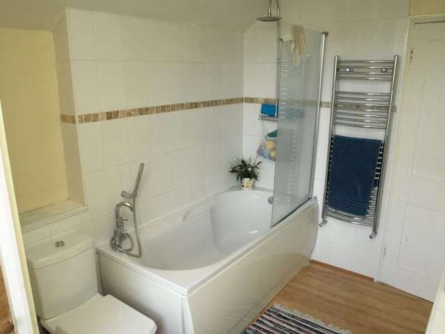  Image of 2 Bedroom Semi-Detached for sale at Peabody Road  Farnborough, GU14 6DY