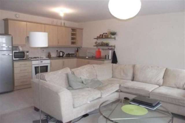  Image of 2 Bedroom Flat to rent at Leigh, WN7 3AB