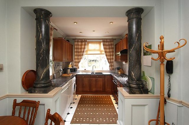  Image of 2 Bedroom Semi-Detached for sale at Tudor Crescent  Wolverhampton, WV2 4PX