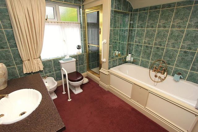 Image of 2 Bedroom Semi-Detached for sale at Tudor Crescent  Wolverhampton, WV2 4PX